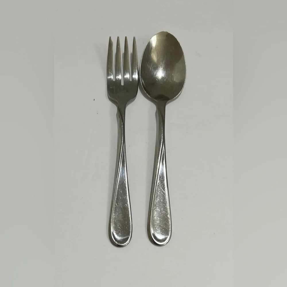 Oneida Flight Reliance flatware 2pc Salad Dessert Fork Soup Cereal Spoon